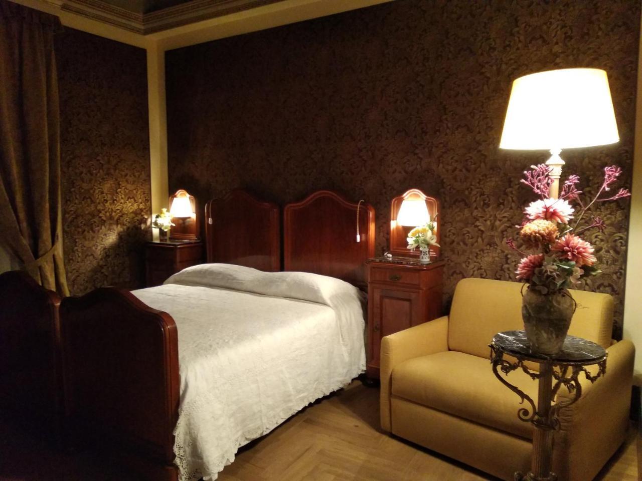 B&B "La Bottega D'Arte" Καρράρα Εξωτερικό φωτογραφία